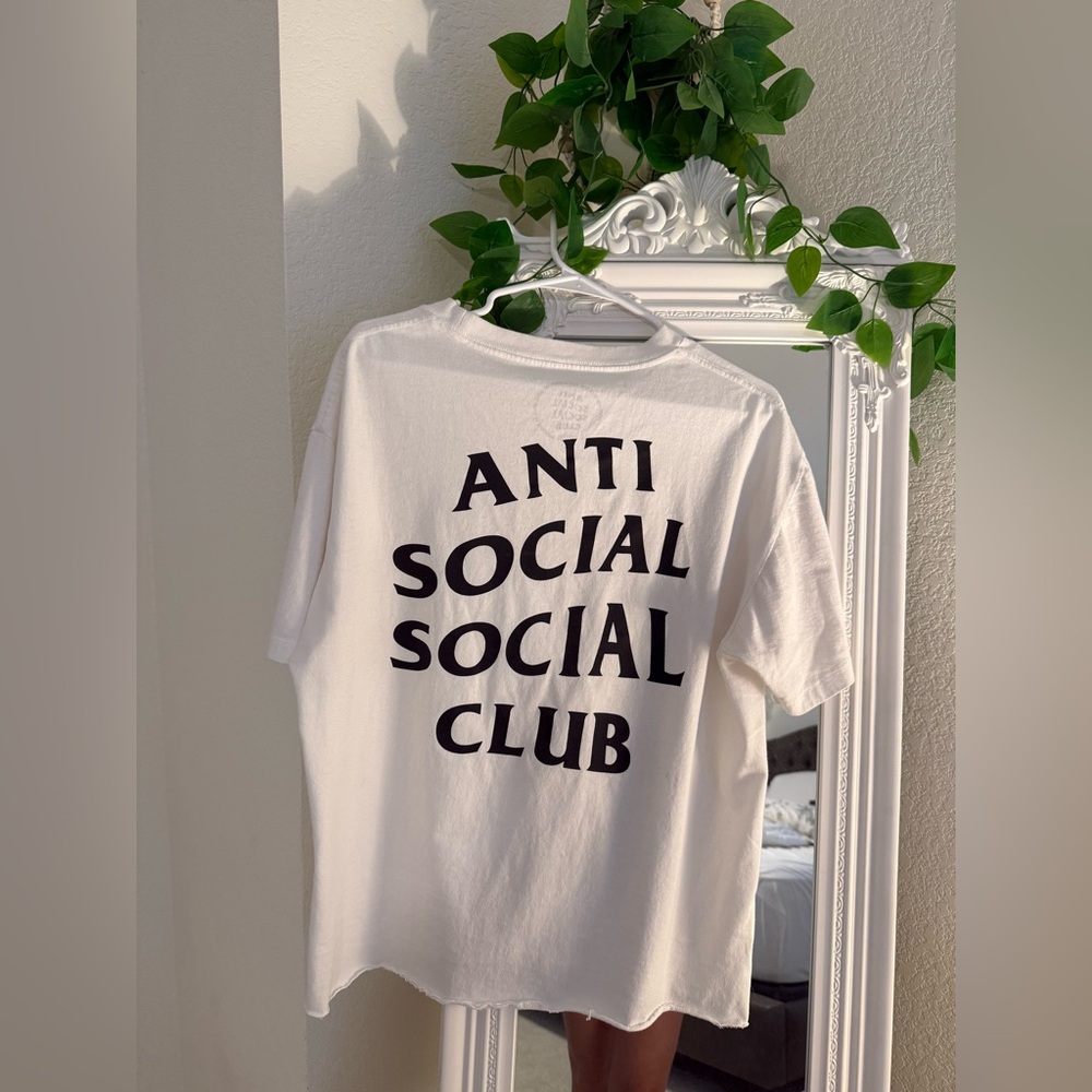 Antisocial Social Club x Line friends crying duck tee